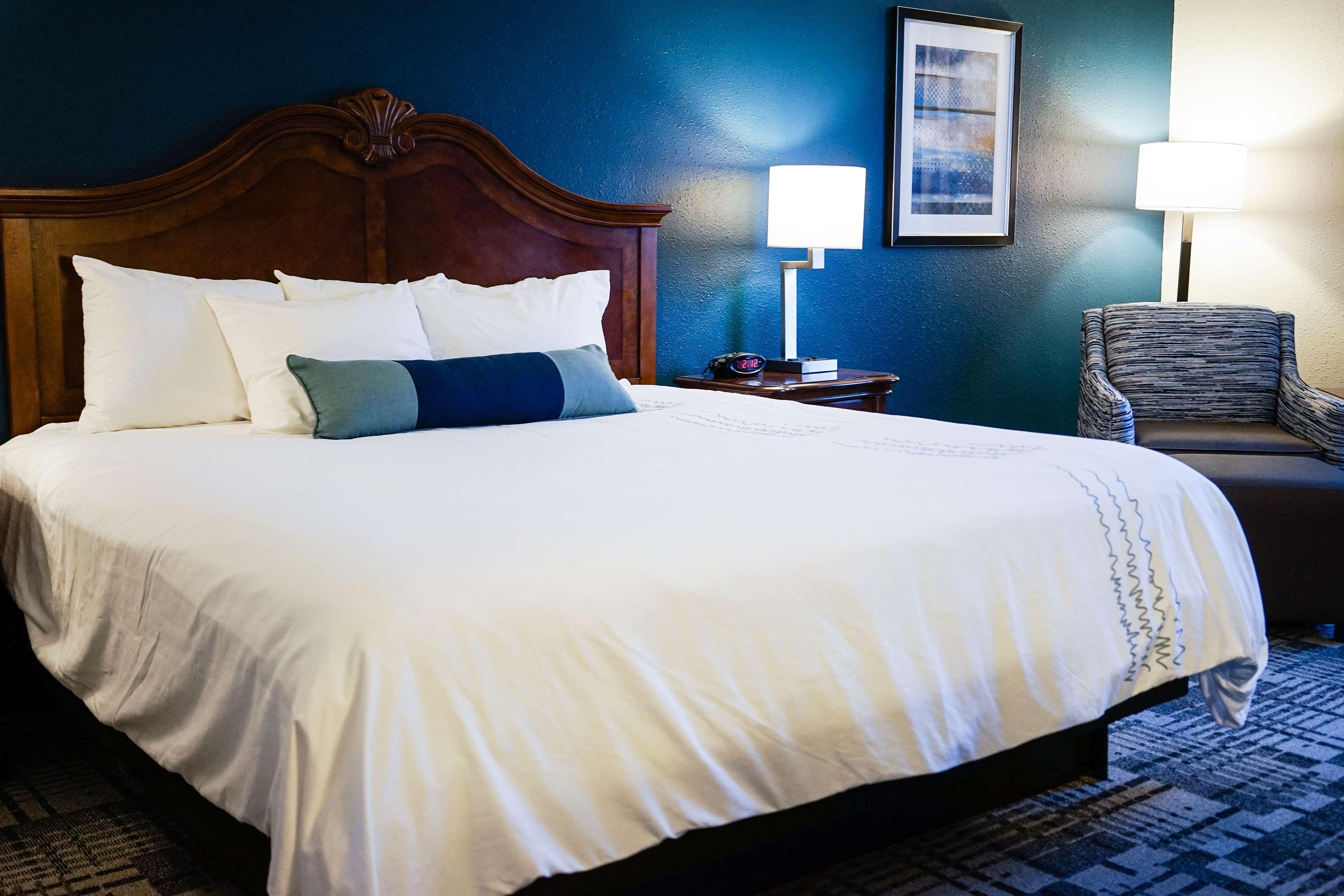 Best Western Plus Dubuque Hotel And Conference Center Εξωτερικό φωτογραφία