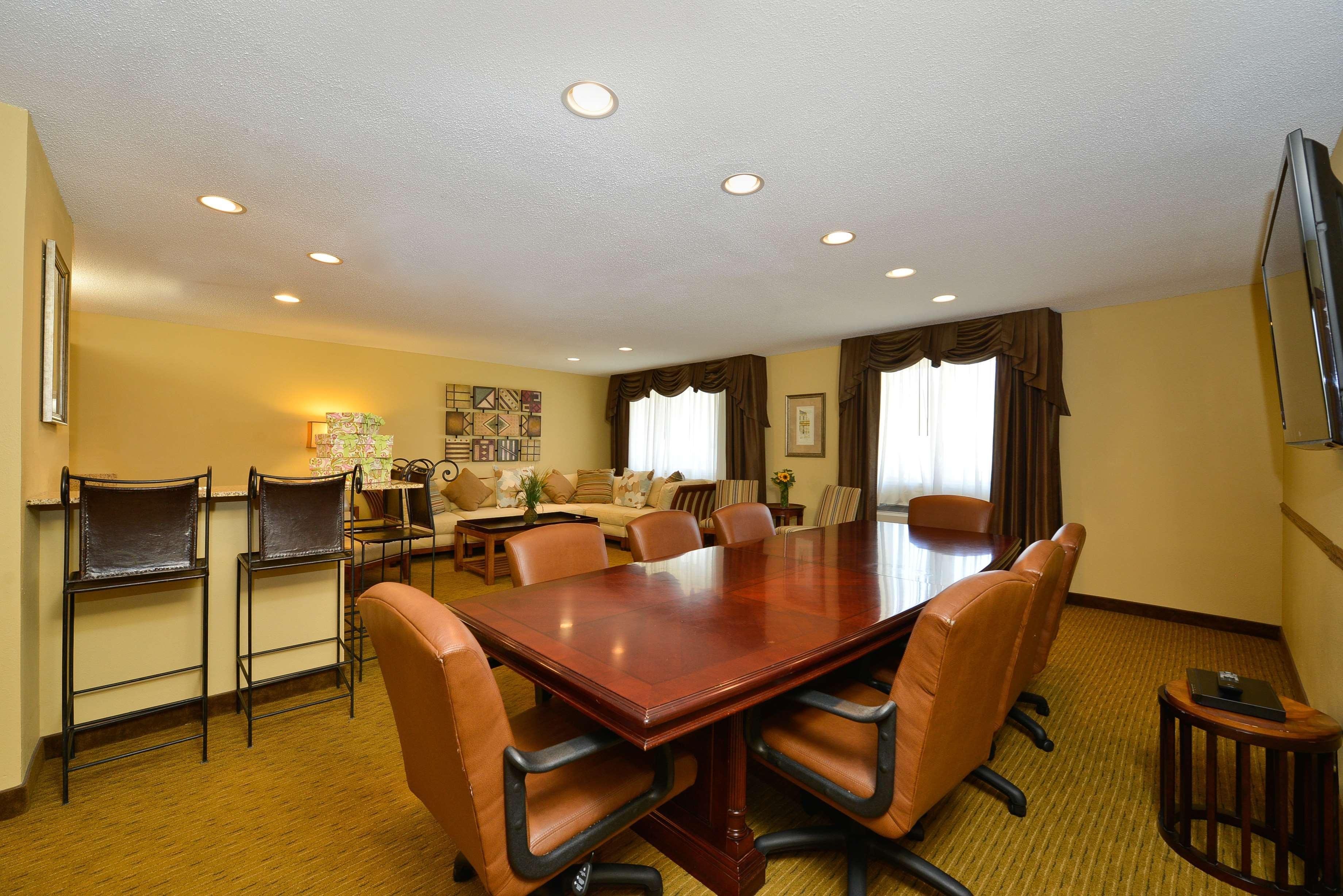 Best Western Plus Dubuque Hotel And Conference Center Εξωτερικό φωτογραφία
