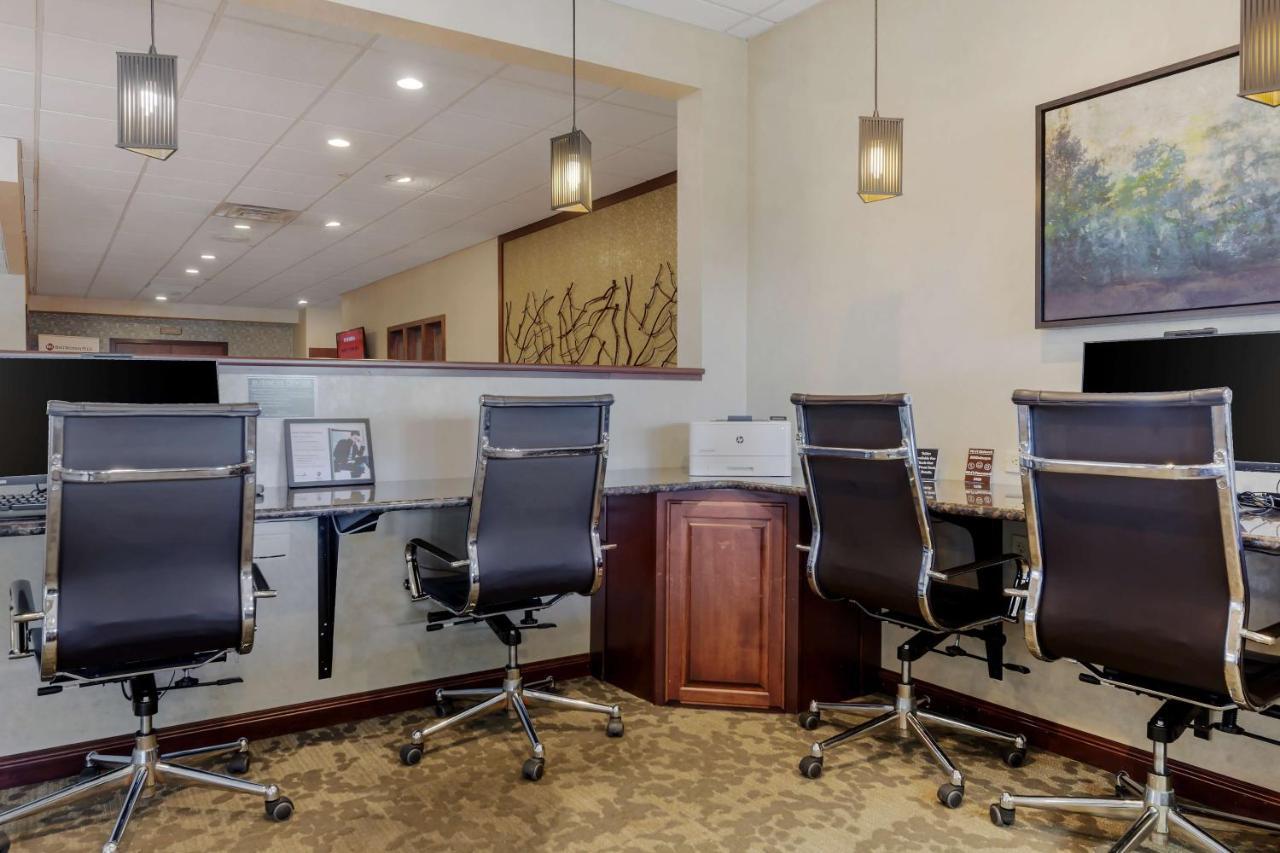 Best Western Plus Dubuque Hotel And Conference Center Εξωτερικό φωτογραφία